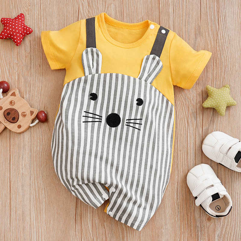 Ropa de bebé recién nacido Uni - Baby Clothing Display reseña y precio