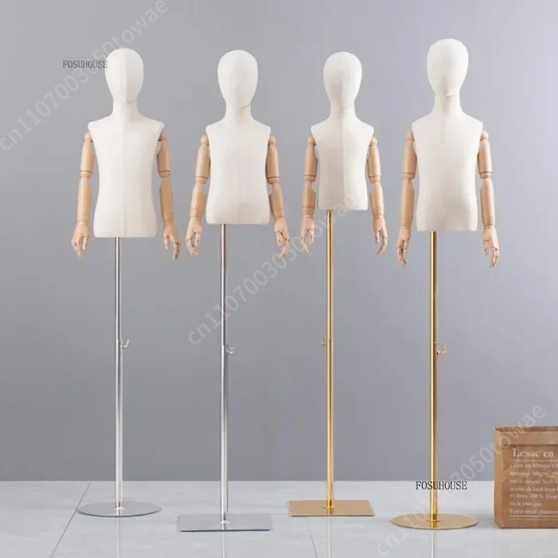 Maniquí de Torso Infantil con  - Baby Clothing Display reseña y precio