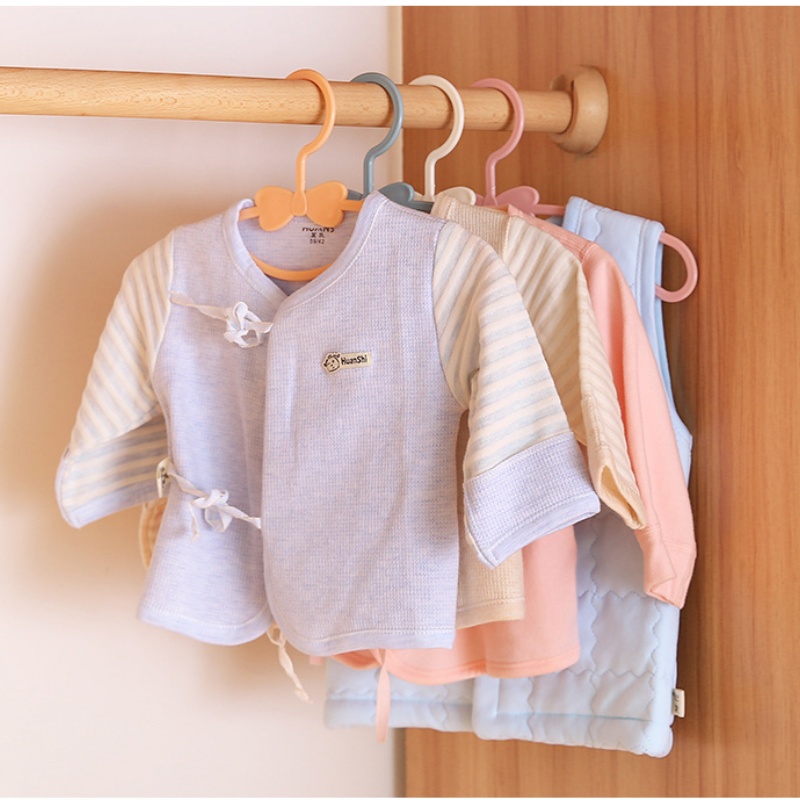 Colgador de ropa para niños, o - Baby Clothing Display reseña y precio